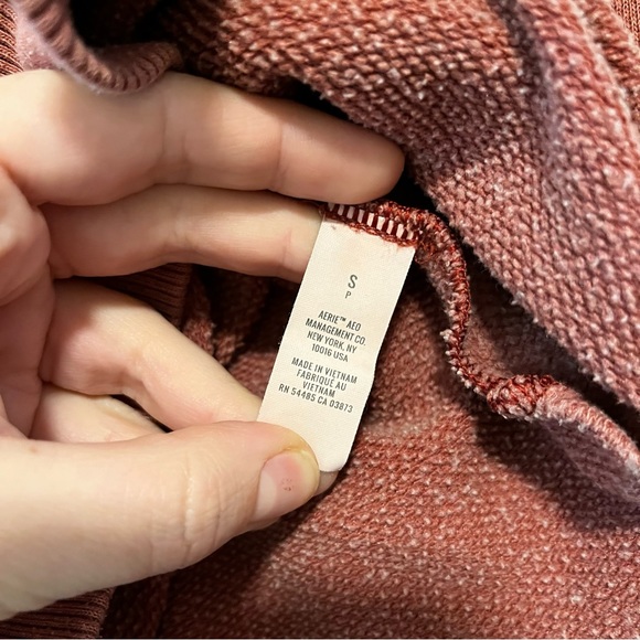 Aerie | Faded Oversized Sweatshirt - Picture 13 of 15